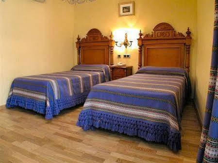 מורייה Hotel Del Pastor מראה חיצוני תמונה